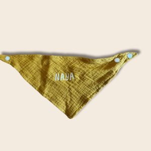 Bavoir triangle Bébé Brodé à personnaliser unisexe jaune moutarde